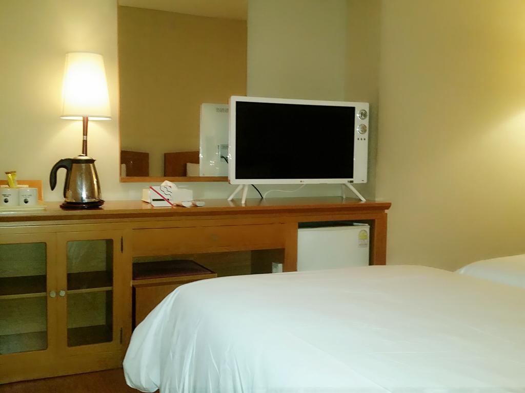 Daedong Hotel Jeju Rum bild
